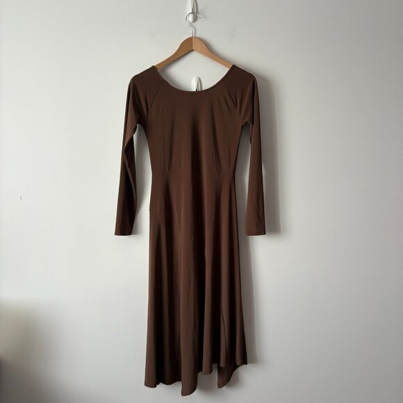 Aritzia Wilfred Cloud Midi Dress Stretch Jersey Brown Size Small - Picture 3 of 5